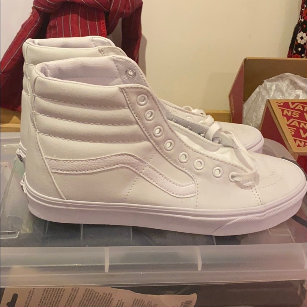 Brand new Vans, high top white 9.5 women